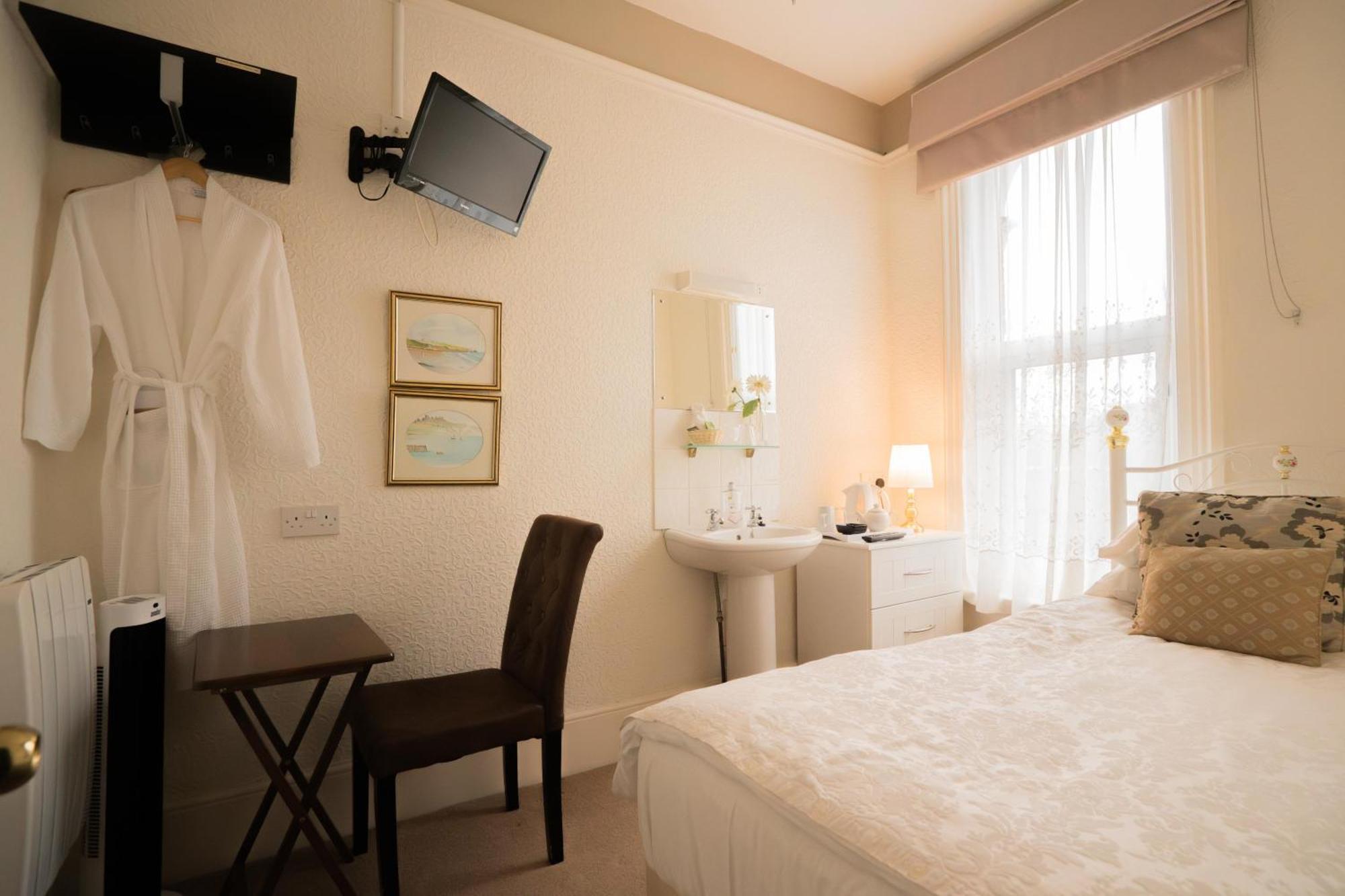 Maison Dieu Guest House โดเวอร์ ภายนอก รูปภาพ