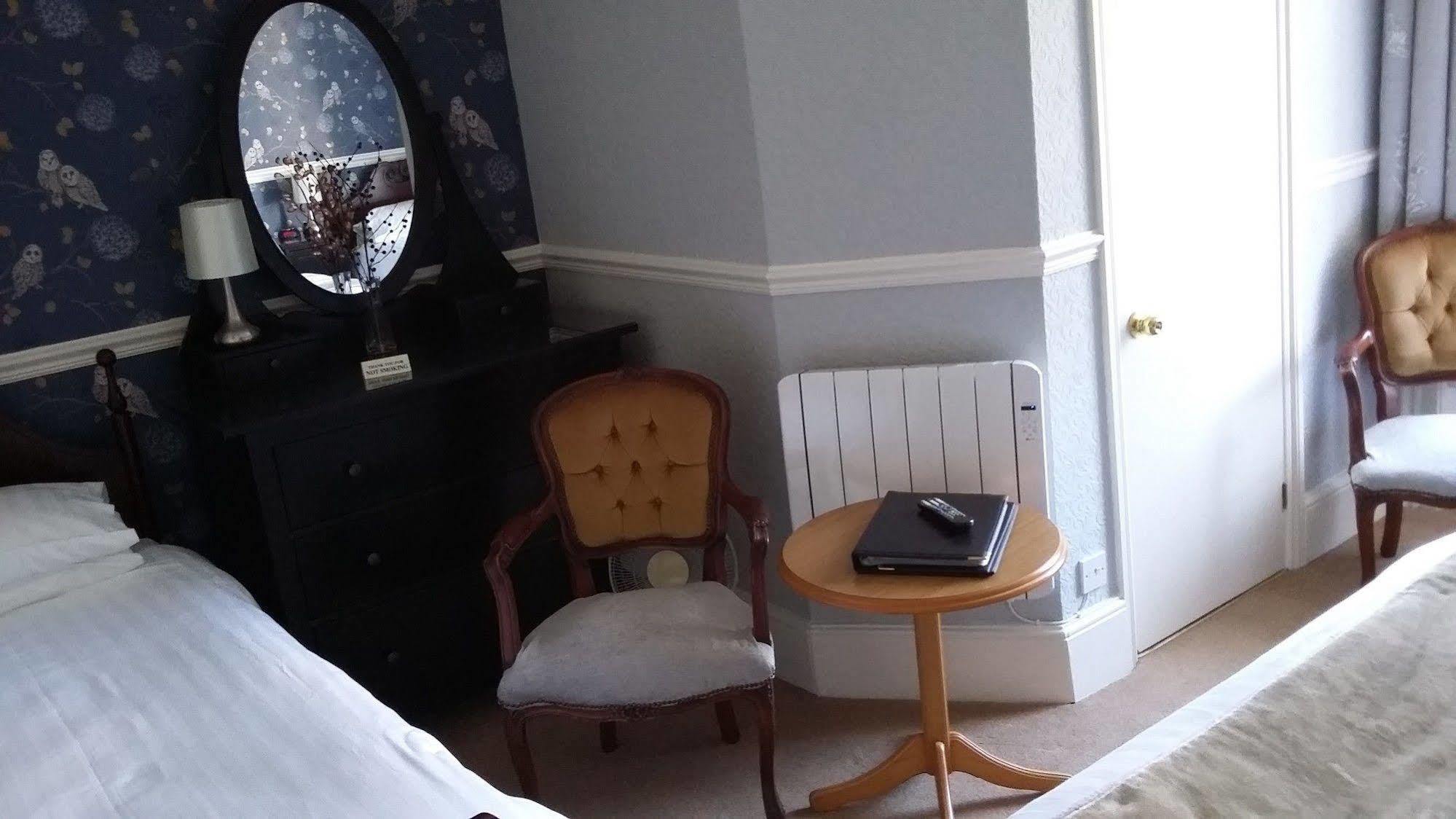 Maison Dieu Guest House โดเวอร์ ภายนอก รูปภาพ