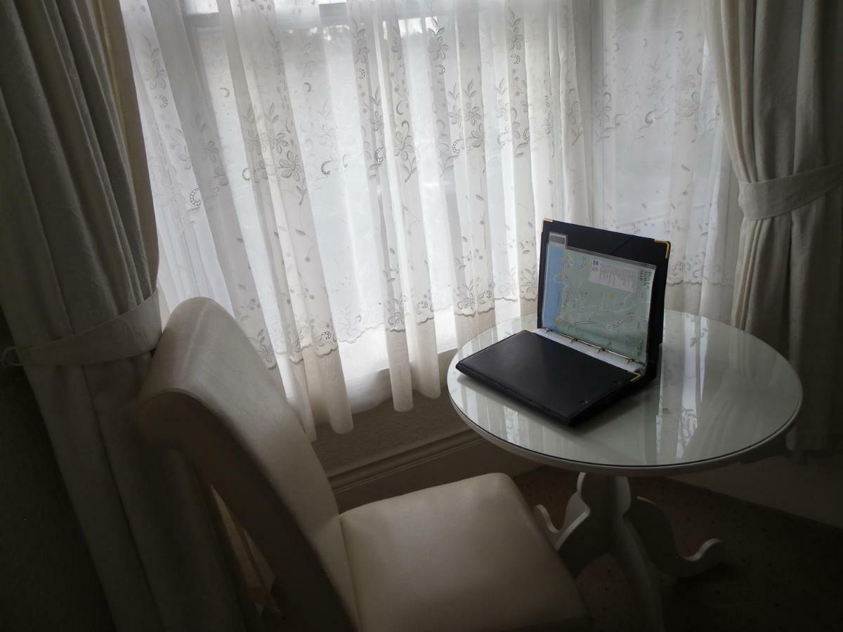 Maison Dieu Guest House โดเวอร์ ภายนอก รูปภาพ
